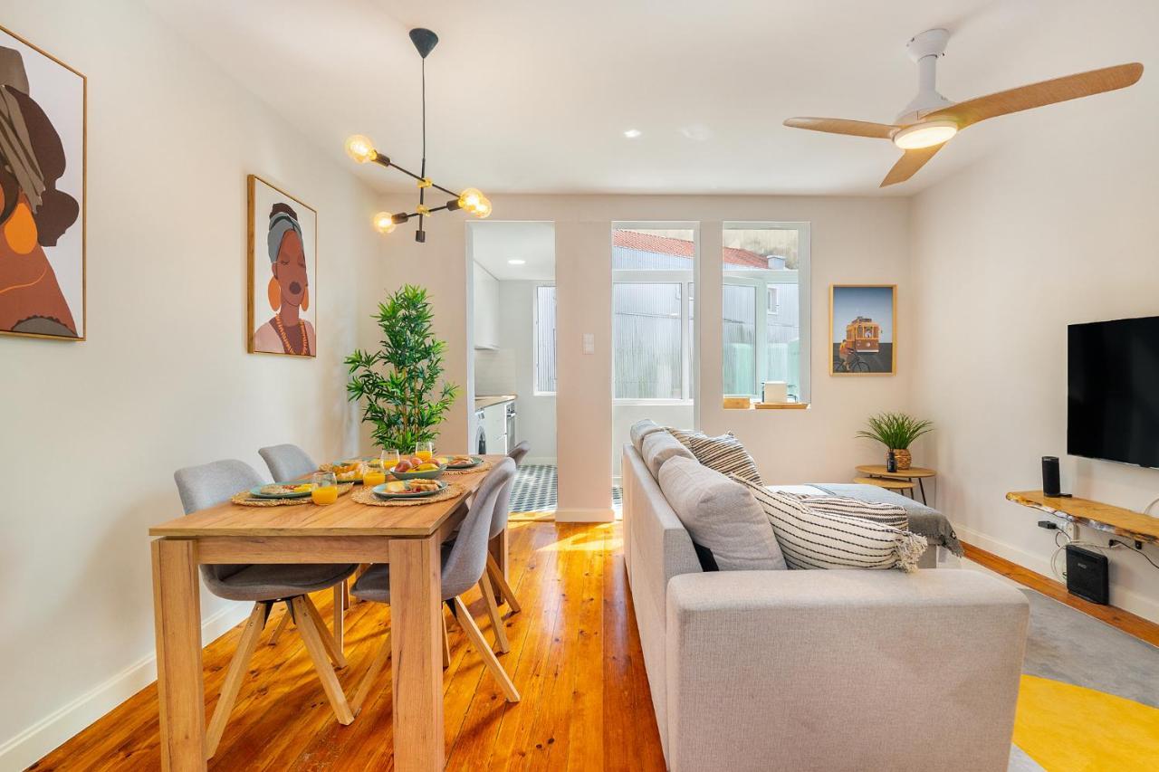 Whome Formosa #2 - Central 2-Bed In Prime Location Perfect To Explore Oporto Esterno foto