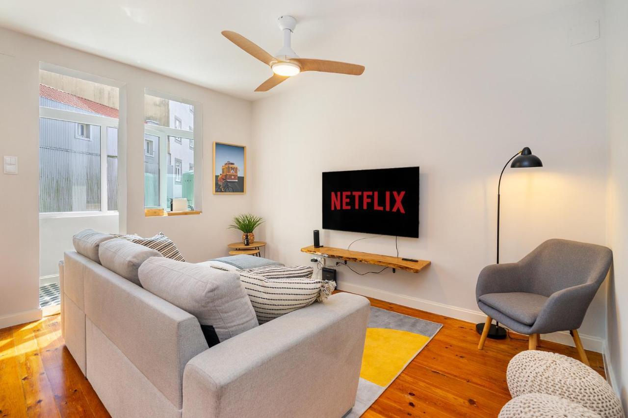 Whome Formosa #2 - Central 2-Bed In Prime Location Perfect To Explore Oporto Esterno foto